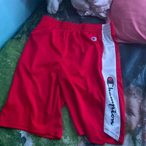 Boys champion shorts - Picture 1 of 2